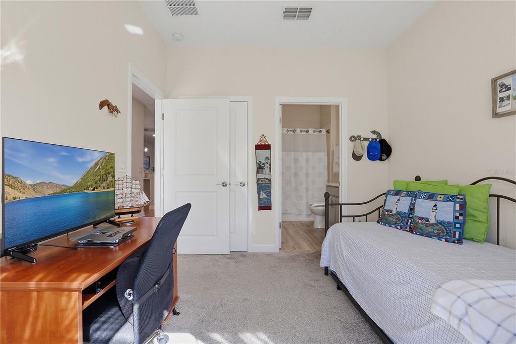 Image 23 of property listing at 3007 CANEEL STREET, Winter Haven, FL 33884