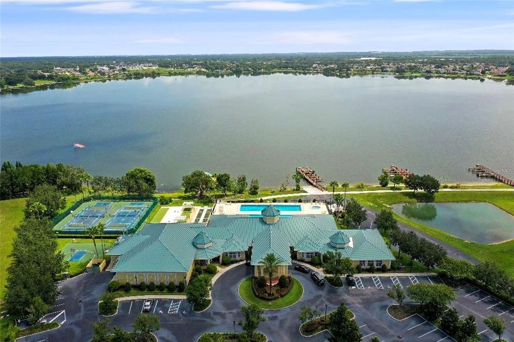 Image 32 of property listing at 3007 CANEEL STREET, Winter Haven, FL 33884