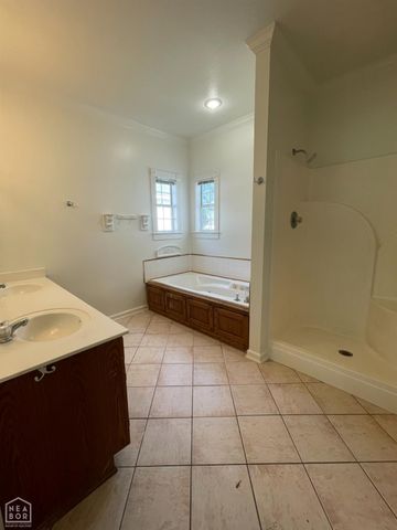 2008 Alex Drive, Jonesboro, AR 72401