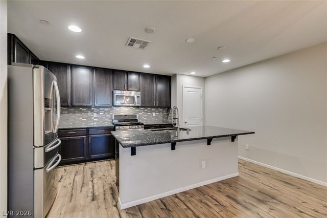 3009 Camino Sereno Avenue, Henderson, NV 89044