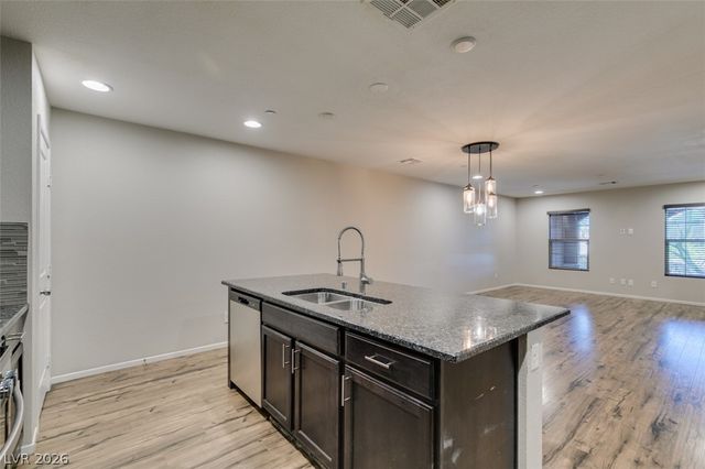 3009 Camino Sereno Avenue, Henderson, NV 89044