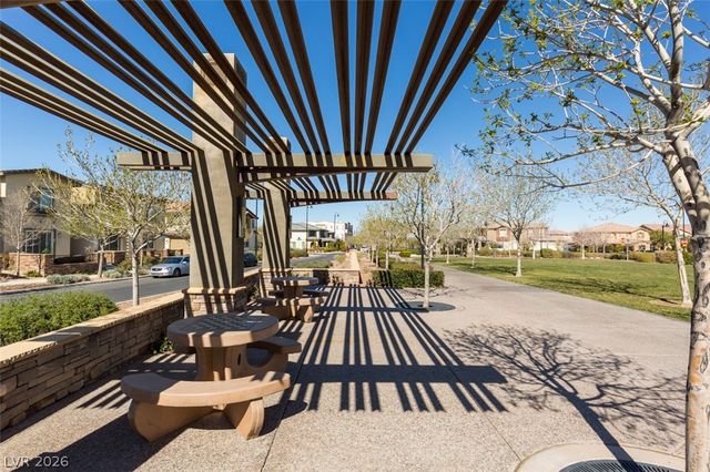 3009 Camino Sereno Avenue, Henderson, NV 89044