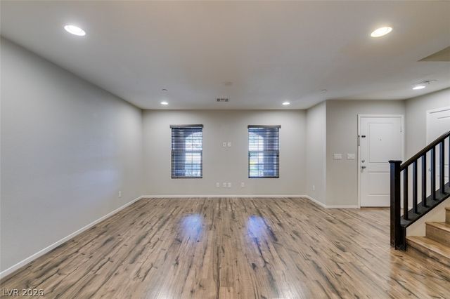 3009 Camino Sereno Avenue, Henderson, NV 89044