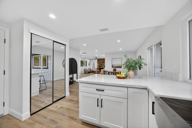 8561 Elaine Dr, Sacramento, CA 95828