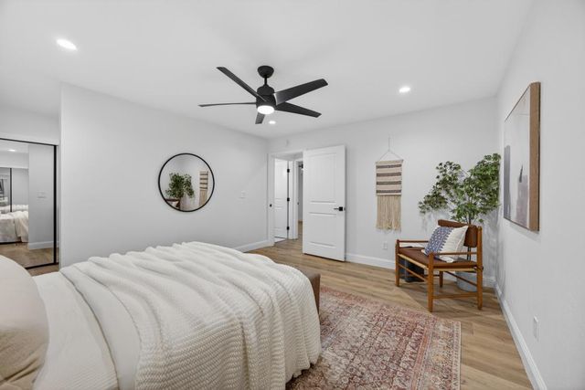 8561 Elaine Dr, Sacramento, CA 95828