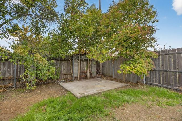 8561 Elaine Dr, Sacramento, CA 95828