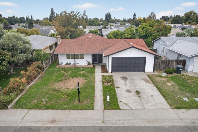 8561 Elaine Dr, Sacramento, CA 95828