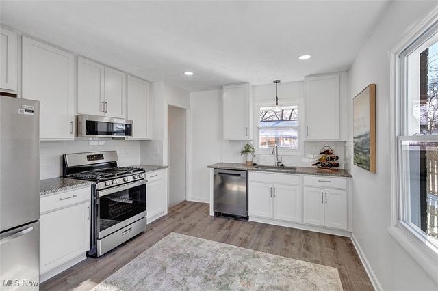 15800 Steinway Boulevard, Maple Heights, OH 44137