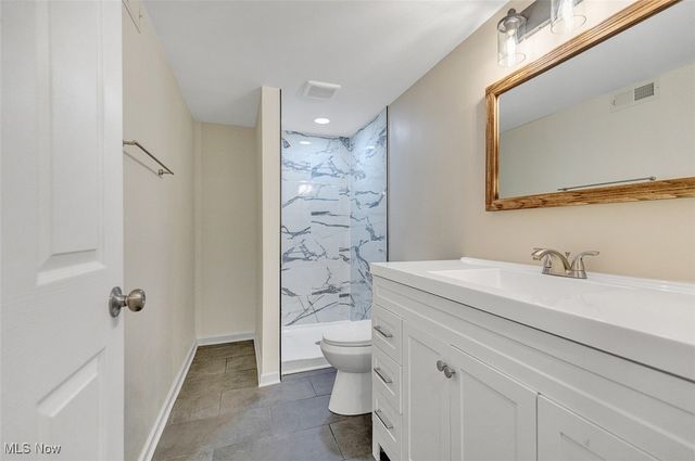 15800 Steinway Boulevard, Maple Heights, OH 44137