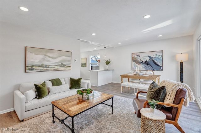 15800 Steinway Boulevard, Maple Heights, OH 44137