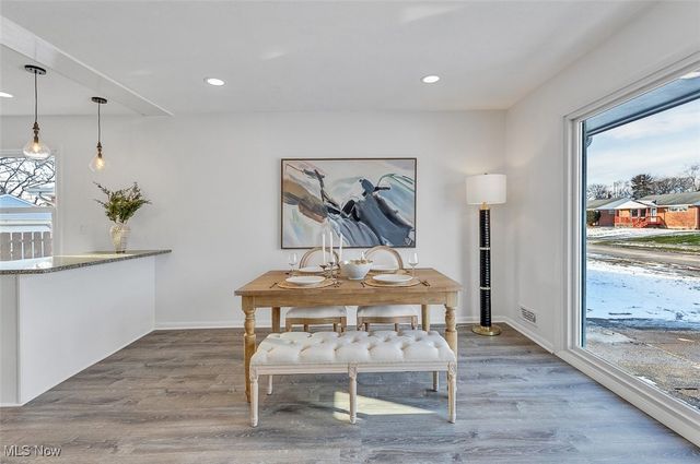 15800 Steinway Boulevard, Maple Heights, OH 44137