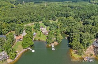 403 Nivens Cove Road, Mount Holly, NC 28120