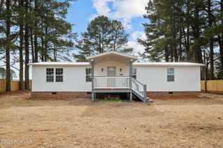 1500 Gold Leaf Drive, Winterville, NC 28590