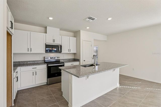 387 SEQUOIA DRIVE, Lake Wales, FL 33859