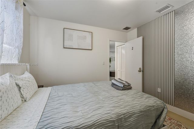 6723 NW 6th Ave, Miami, FL 33150