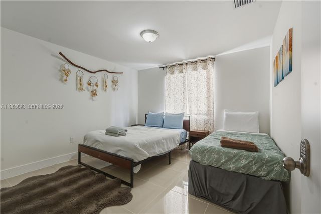 6723 NW 6th Ave, Miami, FL 33150