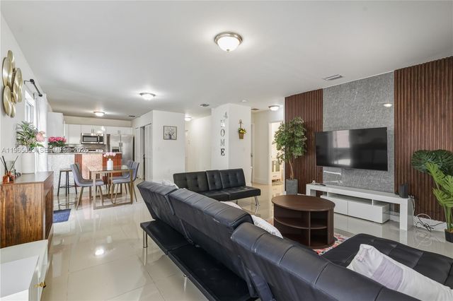 6723 NW 6th Ave, Miami, FL 33150