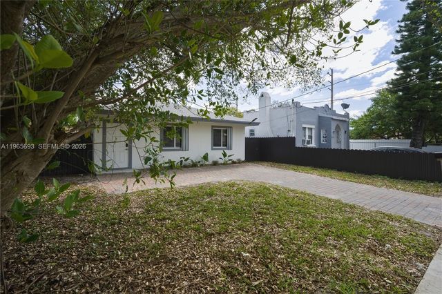 6723 NW 6th Ave, Miami, FL 33150