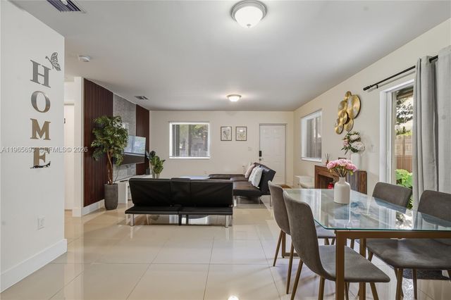 6723 NW 6th Ave, Miami, FL 33150