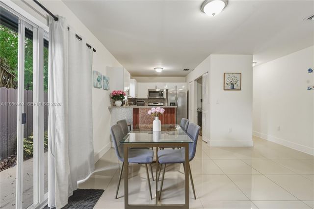 6723 NW 6th Ave, Miami, FL 33150