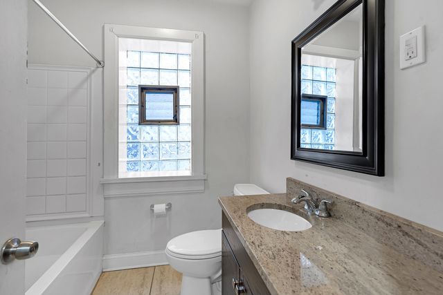 5429 N Campbell Avenue, Chicago, IL 60625