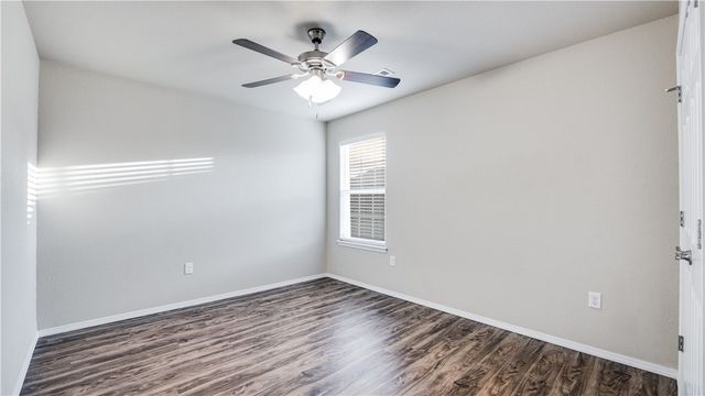2000 Greenwood Court, Gentry, AR 72734