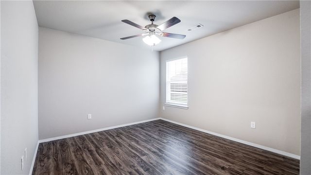 2000 Greenwood Court, Gentry, AR 72734