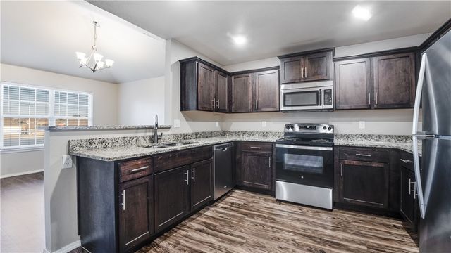2000 Greenwood Court, Gentry, AR 72734