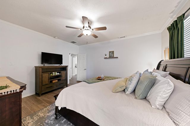 1927 Lavender Field Drive, Sugar Land, TX 77479