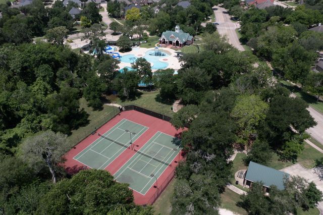 1927 Lavender Field Drive, Sugar Land, TX 77479