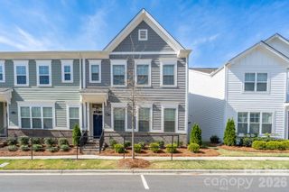 15132 Rocky Bluff Loop, Davidson, NC 28036