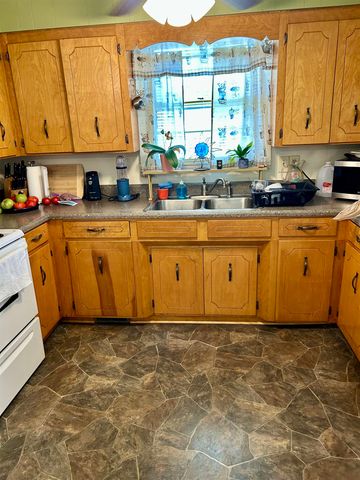 134 High Street, Converse, SC 29329