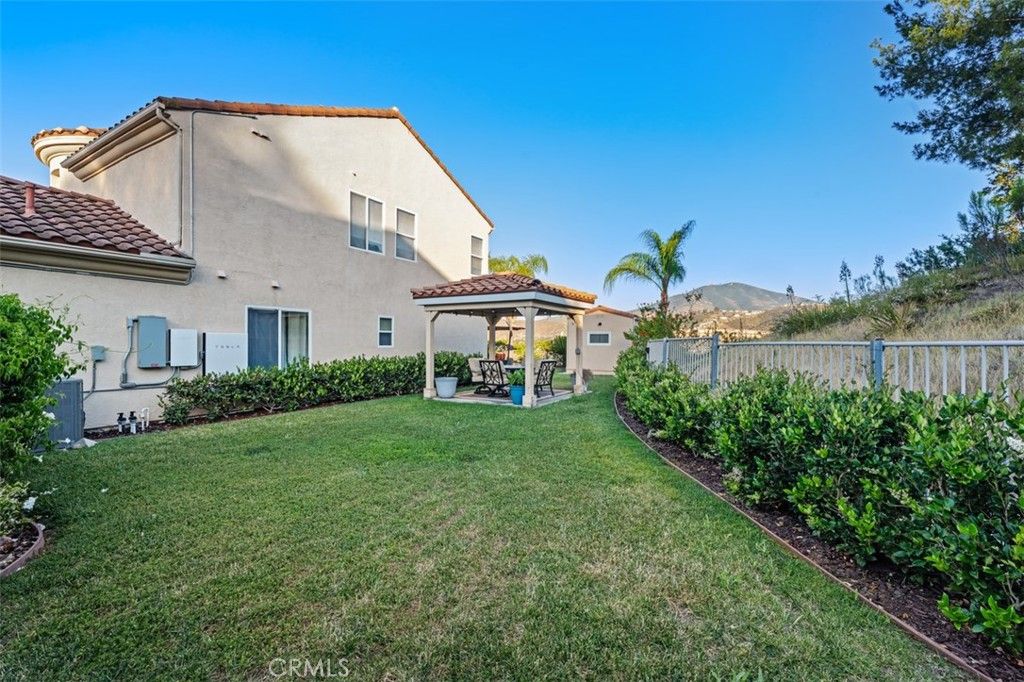 Image 10 of property listing at 2005 Springs of Life Court Court, Spring Valley, CA 91977
