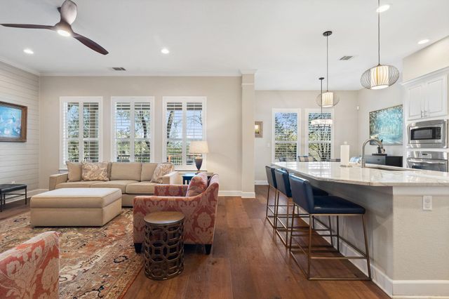 9550 Savannah Ridge DR 37, Austin, TX 78726