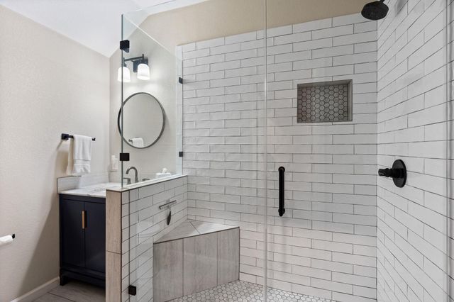 9550 Savannah Ridge DR 37, Austin, TX 78726