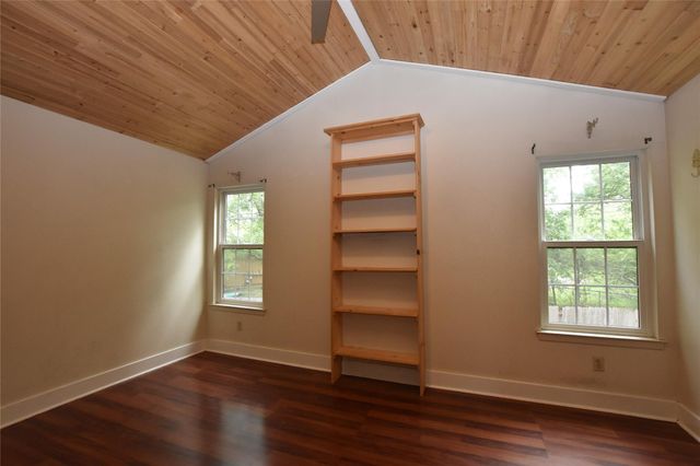11404 Walnut Ridge DR 17, Austin, TX 78753