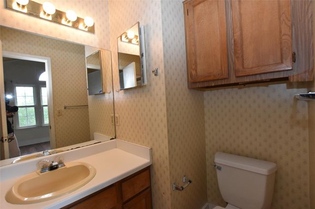 11404 Walnut Ridge DR 17, Austin, TX 78753