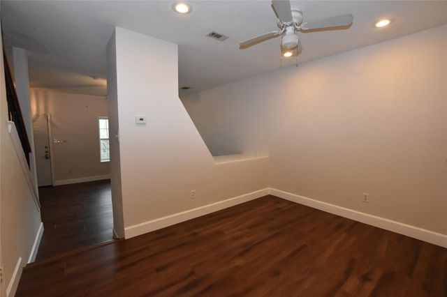 11404 Walnut Ridge DR 17, Austin, TX 78753