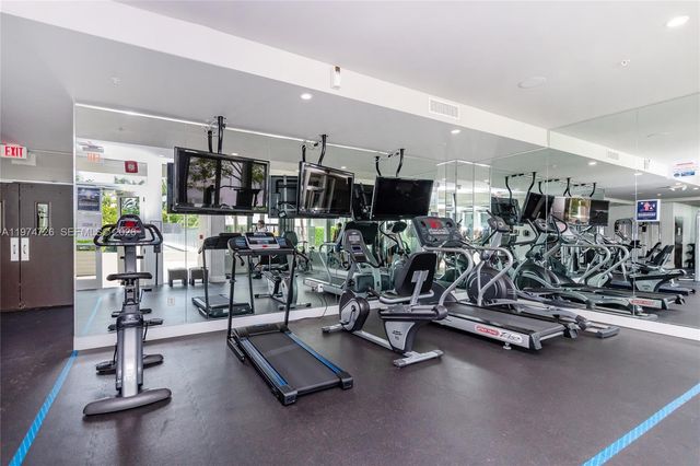 435 21st St 318, Miami Beach, FL 33139