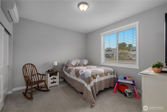 701 Myers Street SE, Rainier, WA 98576