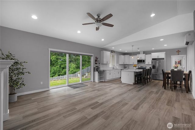 701 Myers Street SE, Rainier, WA 98576