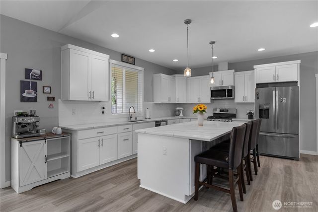 701 Myers Street SE, Rainier, WA 98576