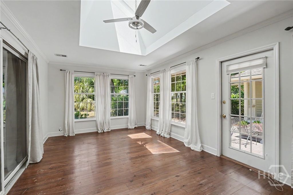 Image 18 of property listing at 31 Magnolia Crossing, Savannah, GA 31411