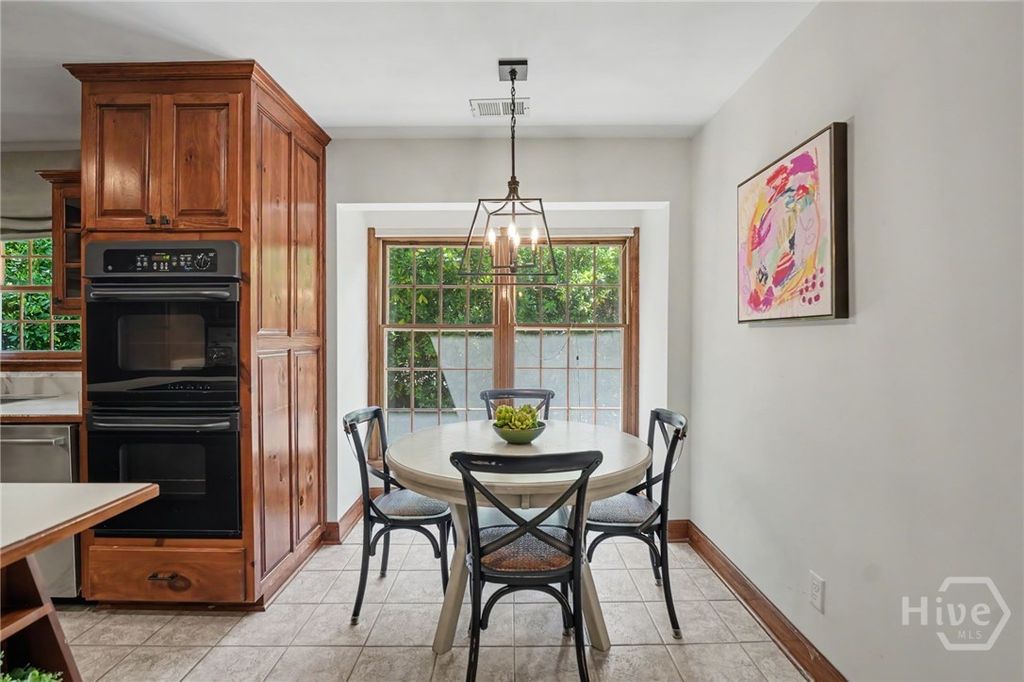 Image 22 of property listing at 31 Magnolia Crossing, Savannah, GA 31411