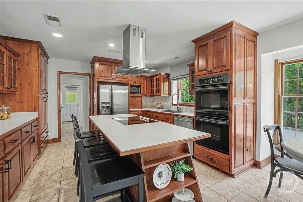 Image 23 of property listing at 31 Magnolia Crossing, Savannah, GA 31411