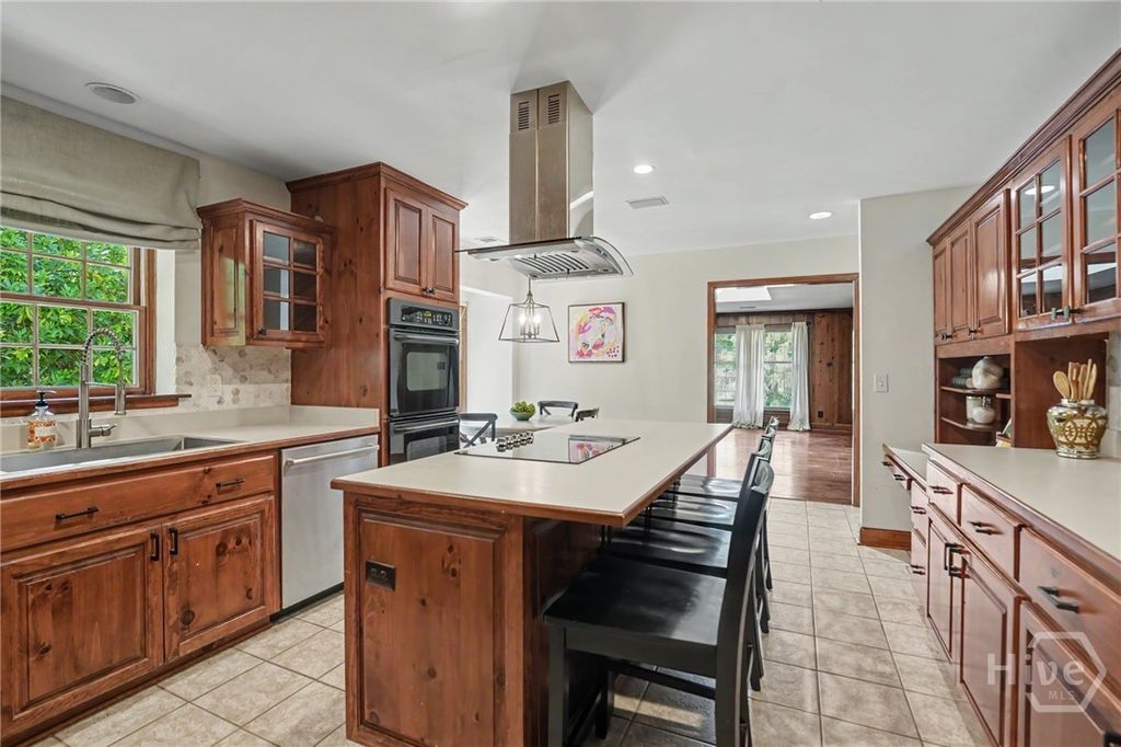 Image 25 of property listing at 31 Magnolia Crossing, Savannah, GA 31411