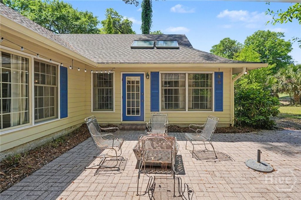 Image 41 of property listing at 31 Magnolia Crossing, Savannah, GA 31411