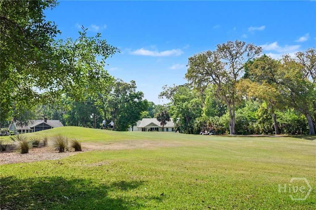 Image 50 of property listing at 31 Magnolia Crossing, Savannah, GA 31411