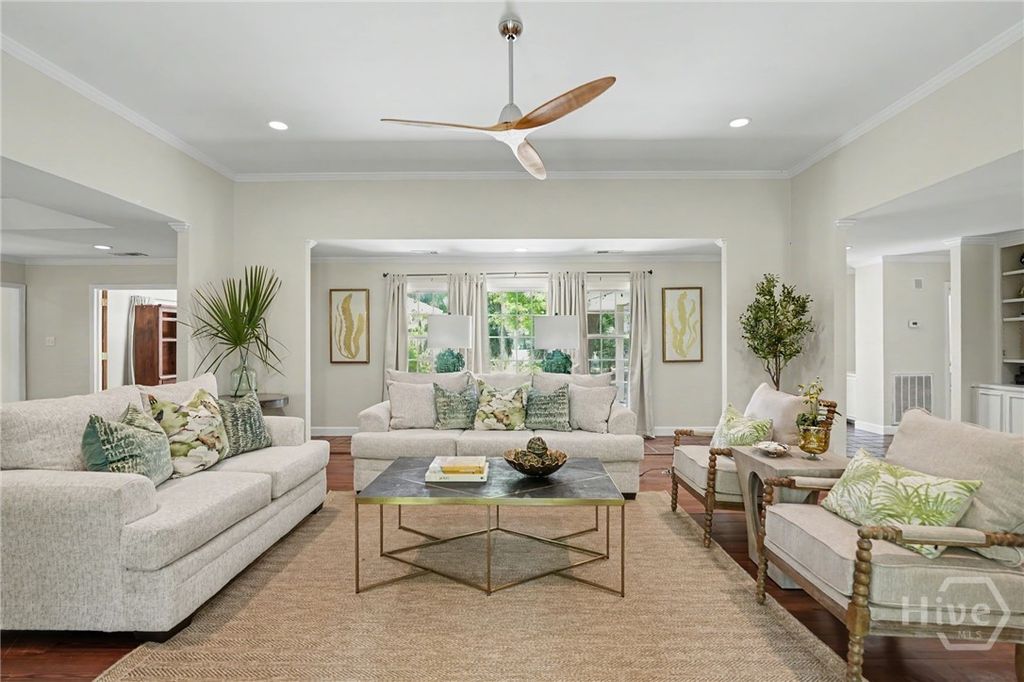 Image 8 of property listing at 31 Magnolia Crossing, Savannah, GA 31411