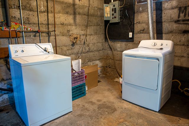 47 Meiklem Street, Bristol, CT 06010